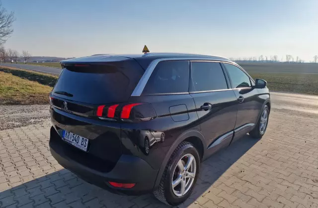 PEUGEOT 5008 1.5 BlueHDi (130 KM)