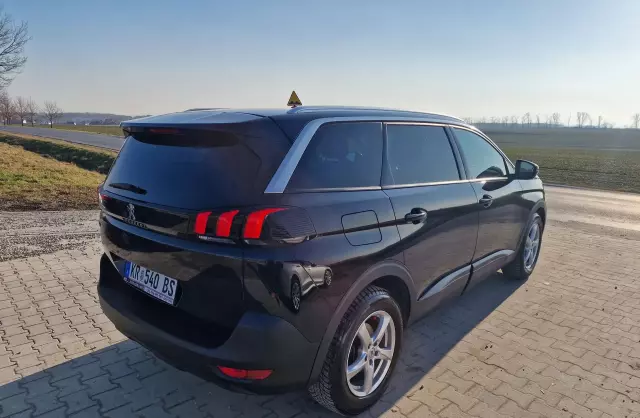 PEUGEOT 5008 1.5 BlueHDi (130 KM)