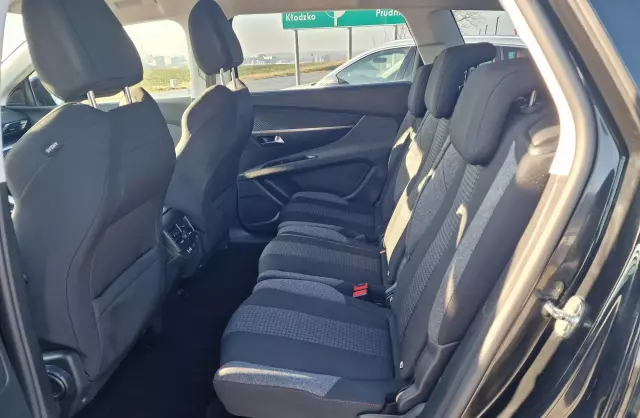 PEUGEOT 5008 1.5 BlueHDi (130 KM)