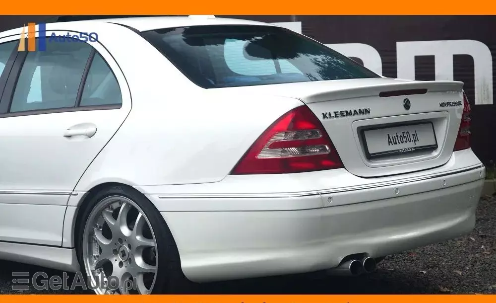 MERCEDES-BENZ Klasa C 32 AMG
