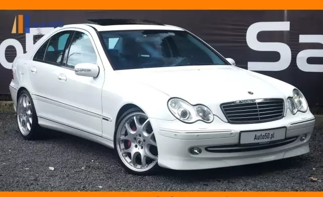 MERCEDES-BENZ Klasa C 32 AMG