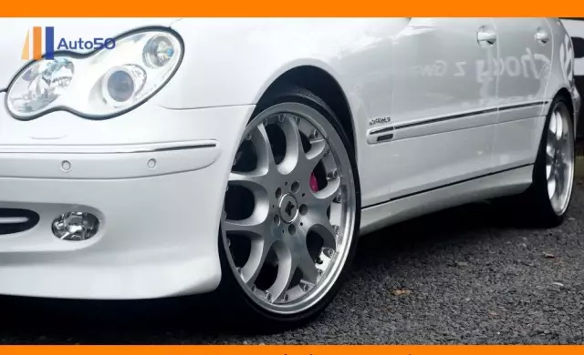 MERCEDES-BENZ Klasa C 32 AMG