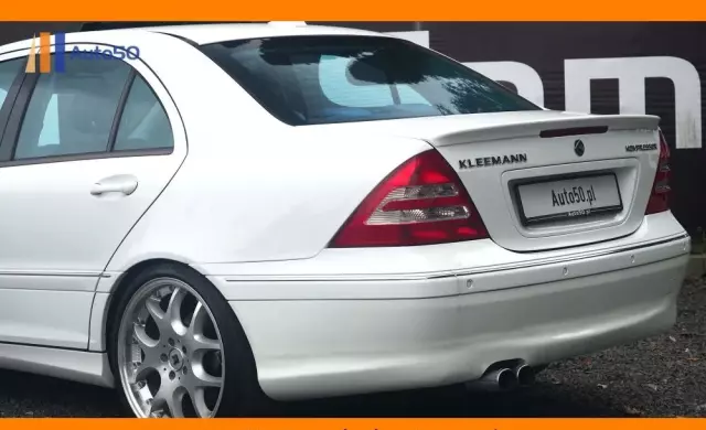 MERCEDES-BENZ Klasa C 32 AMG