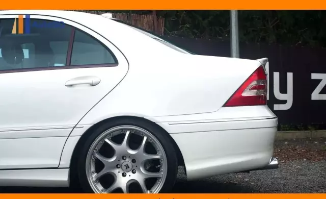 MERCEDES-BENZ Klasa C 32 AMG