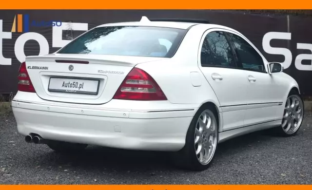 MERCEDES-BENZ Klasa C 32 AMG