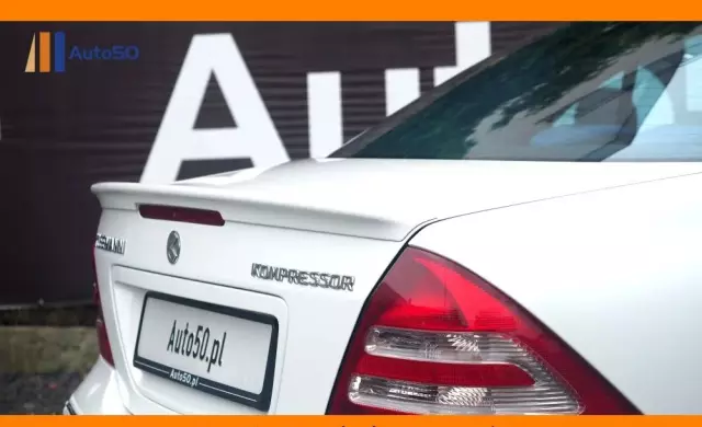 MERCEDES-BENZ Klasa C 32 AMG