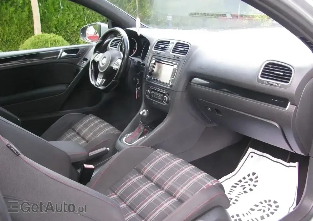 VOLKSWAGEN Golf 2.0 GTI DSG