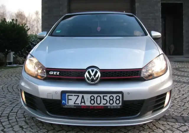 VOLKSWAGEN Golf 2.0 GTI DSG