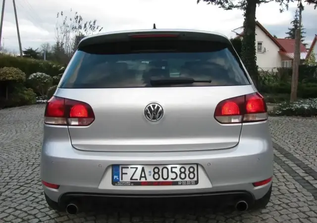 VOLKSWAGEN Golf 2.0 GTI DSG