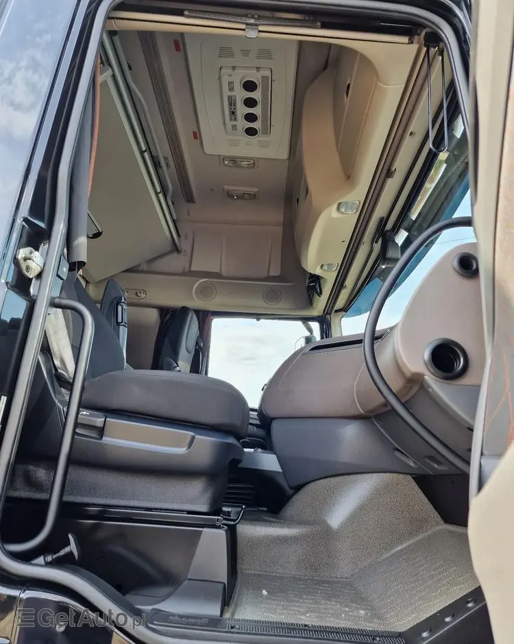 DAF XF 530 SUPER SPACE CAB /SSC / ACC /EURO 6 