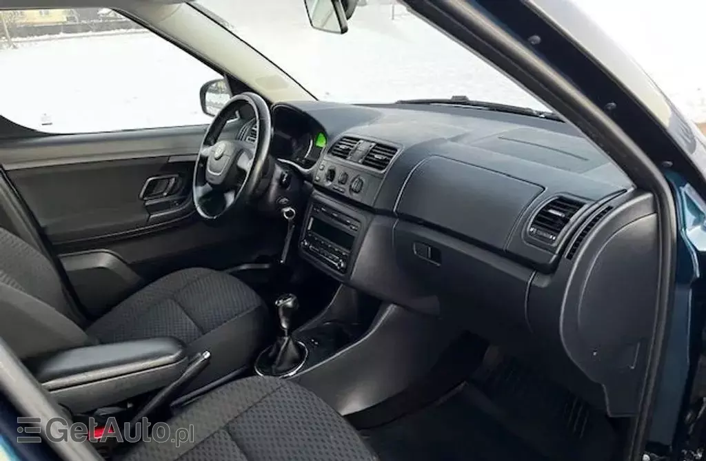 SKODA Roomster 