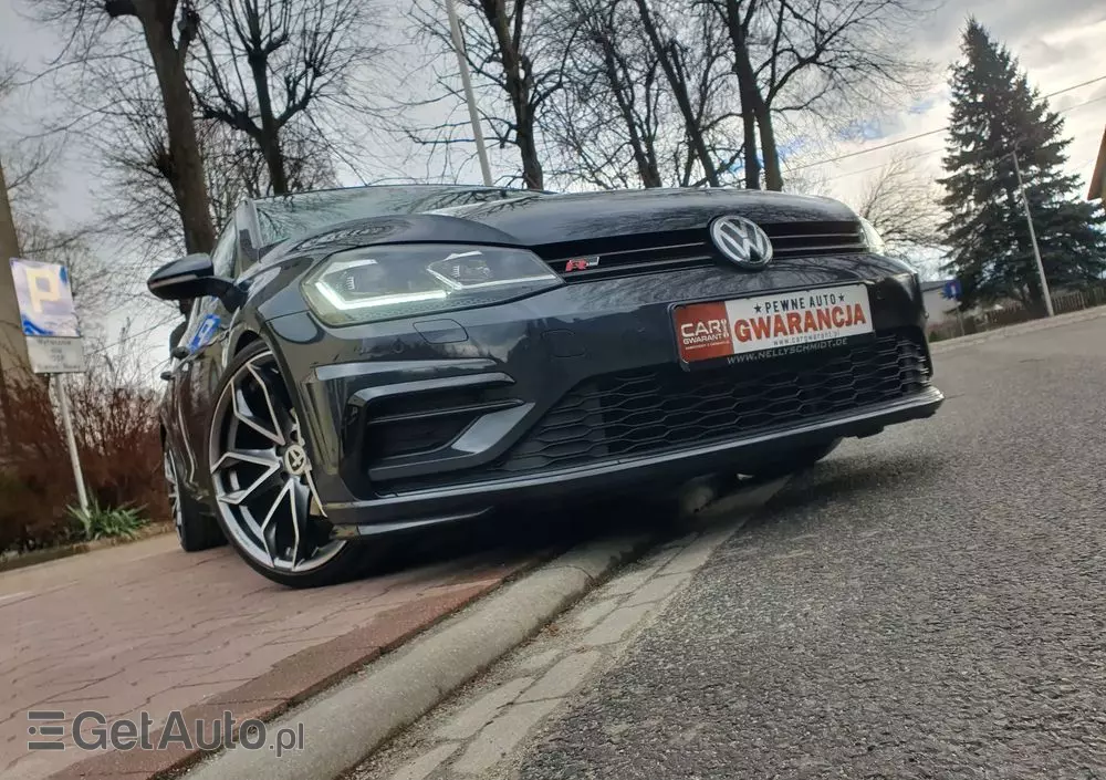 VOLKSWAGEN Golf VII 1.5 TSI BMT Evo Highline