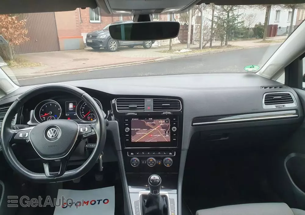 VOLKSWAGEN Golf VII 1.5 TSI BMT Evo Highline