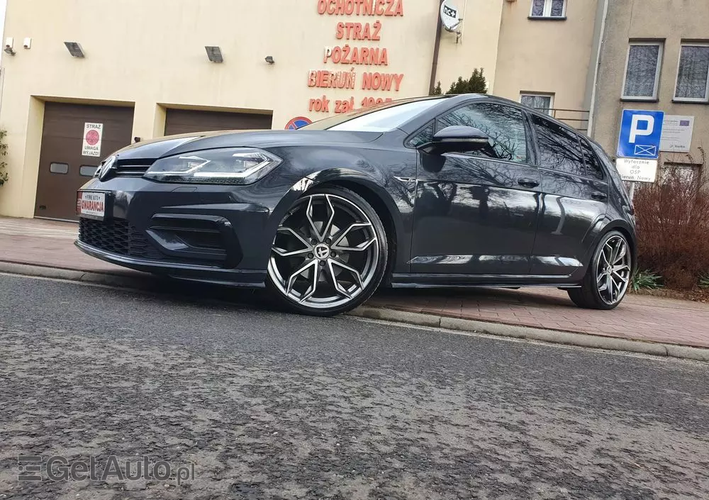VOLKSWAGEN Golf VII 1.5 TSI BMT Evo Highline