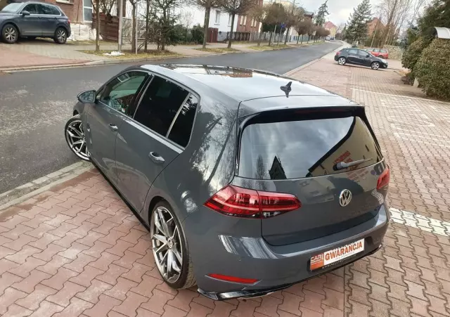 VOLKSWAGEN Golf VII 1.5 TSI BMT Evo Highline
