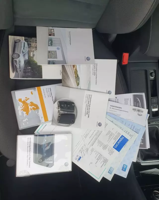 VOLKSWAGEN Golf VII 1.5 TSI BMT Evo Highline