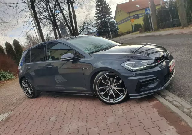 VOLKSWAGEN Golf VII 1.5 TSI BMT Evo Highline