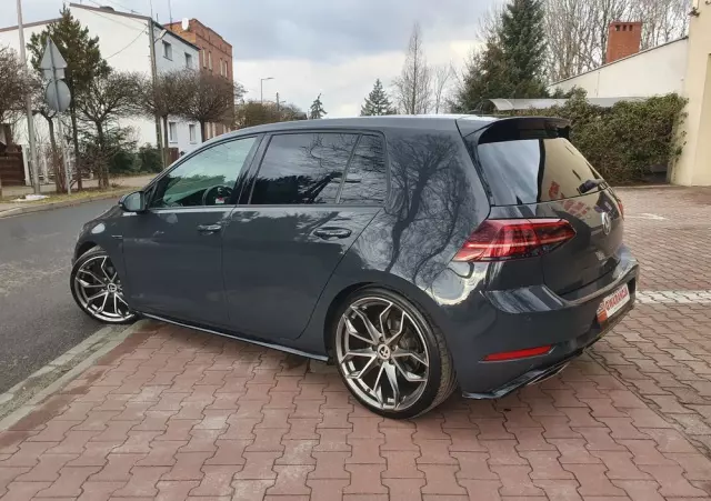 VOLKSWAGEN Golf VII 1.5 TSI BMT Evo Highline