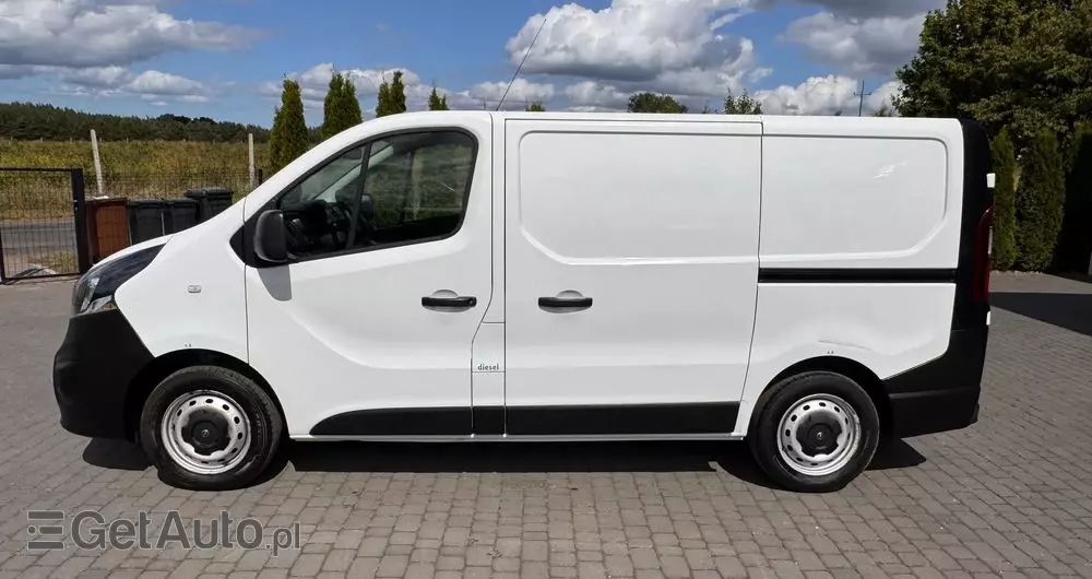 OPEL VIVARO 