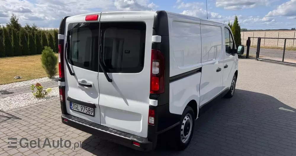 OPEL VIVARO 