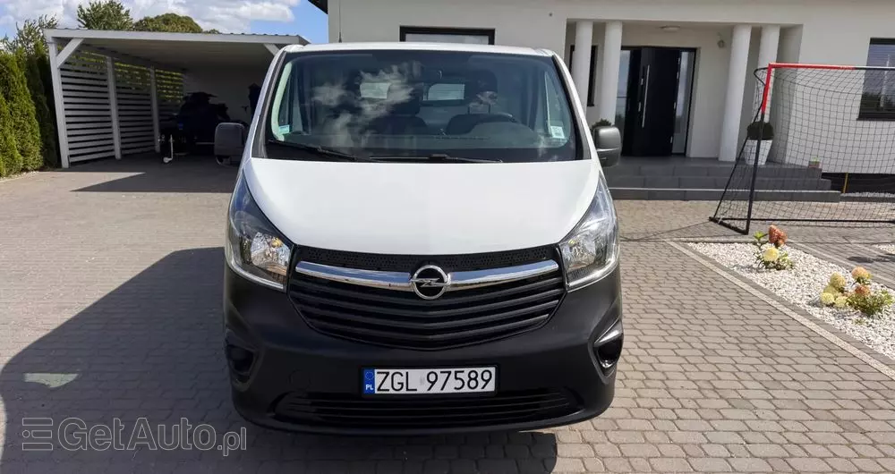 OPEL VIVARO 