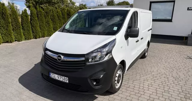 OPEL VIVARO 