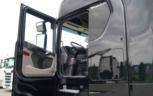 SCANIA S 500 / RETARDER / KLIMATYZACJA POSTOJOWA / NAVI / PO KONTRAKCIE SERWISOWYM 