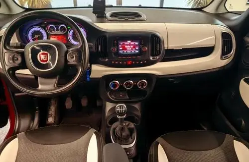 FIAT 500L 