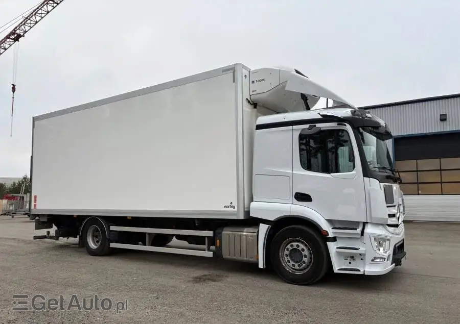MERCEDES-BENZ Actros 1836 chłodnia thermo king T800R 2021/22 otwierany bok winda idealny stan 