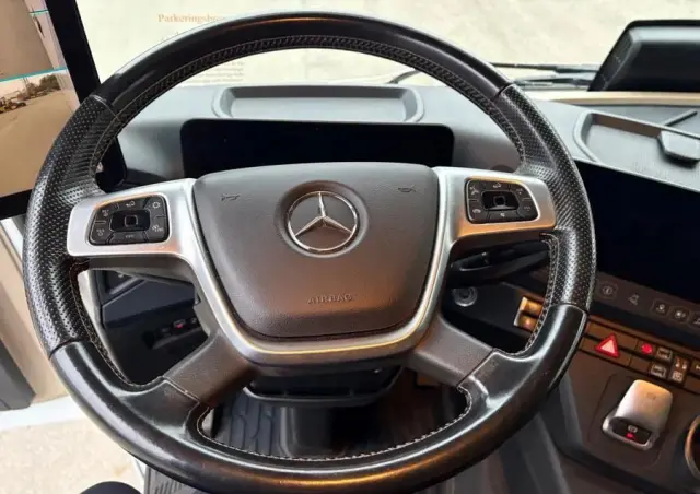 MERCEDES-BENZ Actros 1836 chłodnia thermo king T800R 2021/22 otwierany bok winda idealny stan 