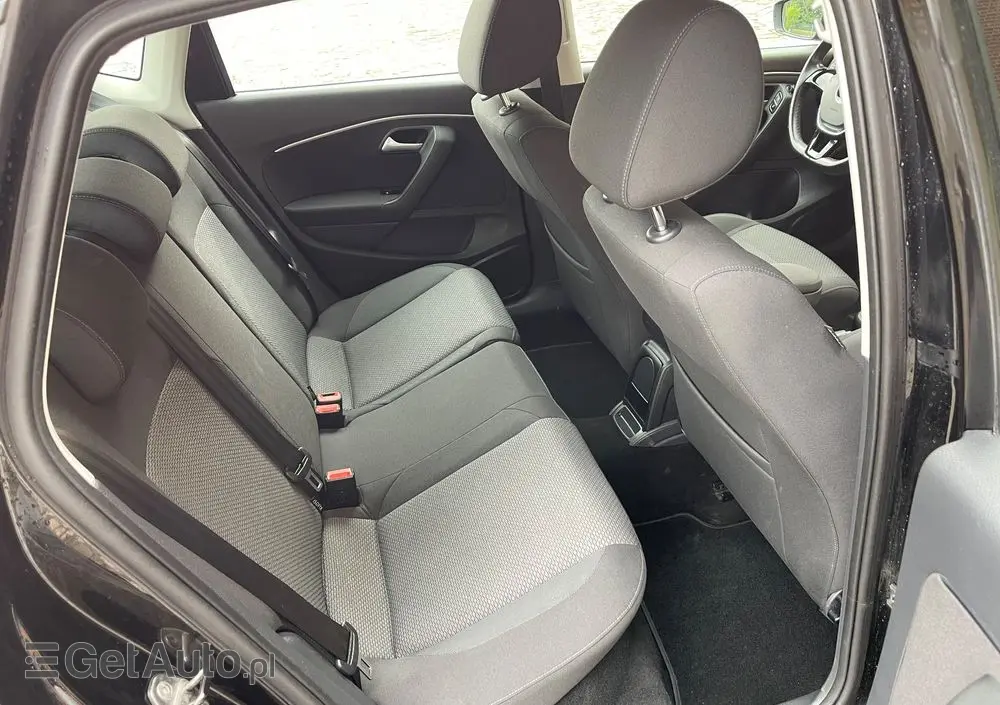 VOLKSWAGEN Polo 1.2 TSI DSG Highline