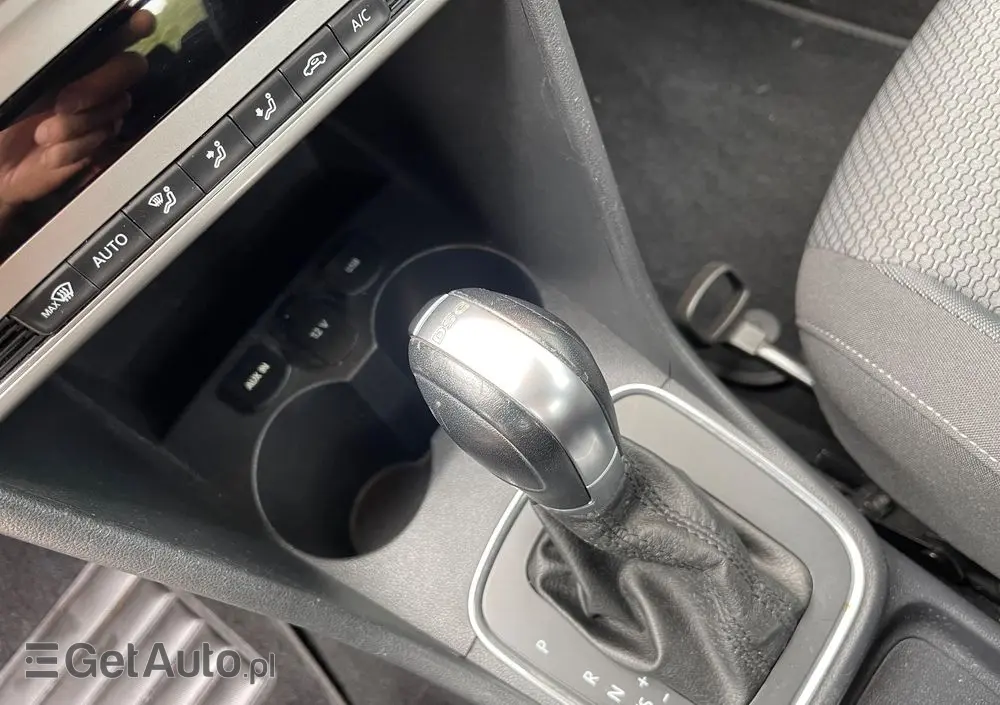 VOLKSWAGEN Polo 1.2 TSI DSG Highline