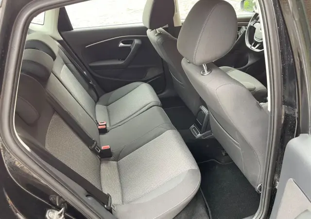 VOLKSWAGEN Polo 1.2 TSI DSG Highline