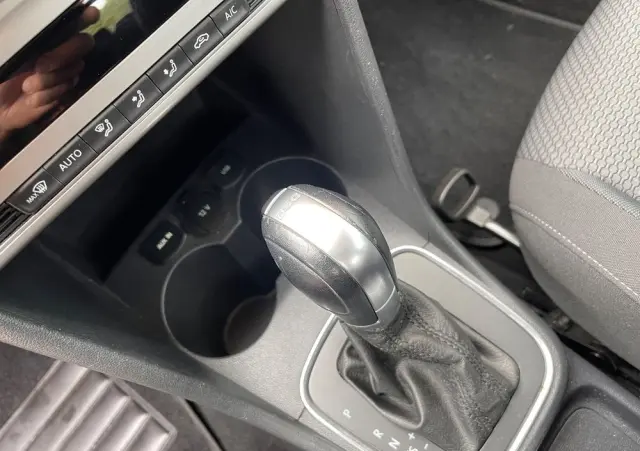 VOLKSWAGEN Polo 1.2 TSI DSG Highline