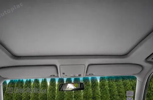 AUDI 100 