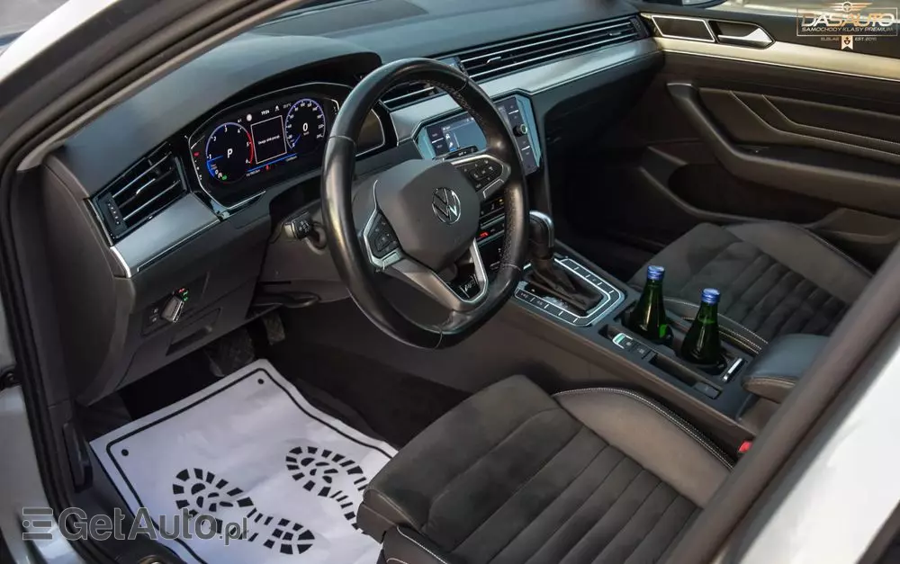 VOLKSWAGEN Passat Variant 2.0 TDI SCR DSG 4Motion Business