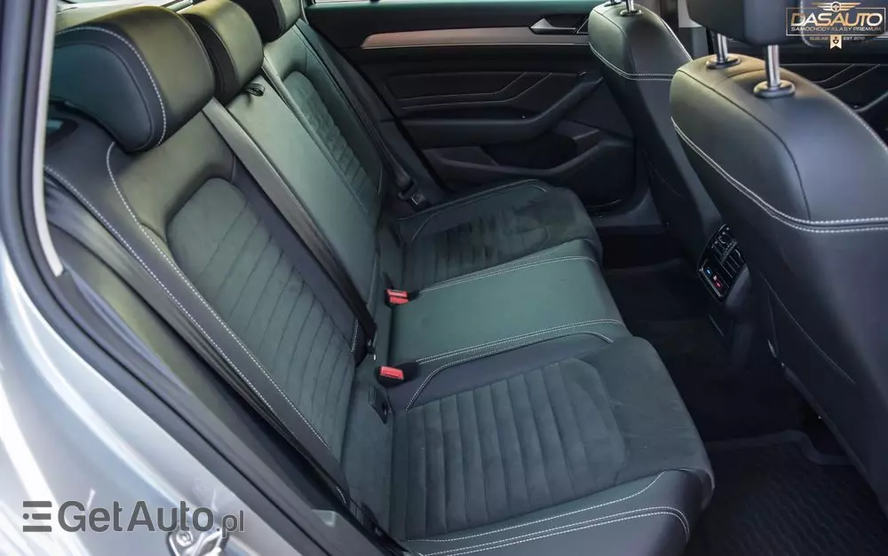 VOLKSWAGEN Passat Variant 2.0 TDI SCR DSG 4Motion Business