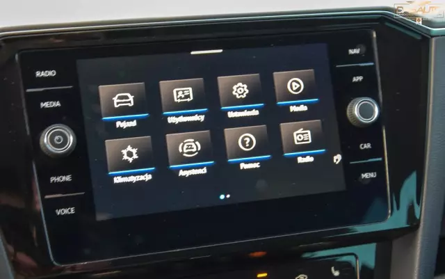 VOLKSWAGEN Passat Variant 2.0 TDI SCR DSG 4Motion Business