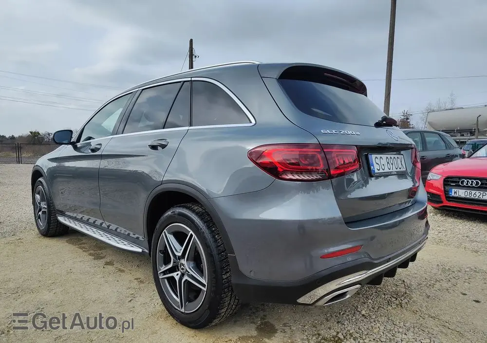 MERCEDES-BENZ GLC 200 d 4-Matic Business Edition
