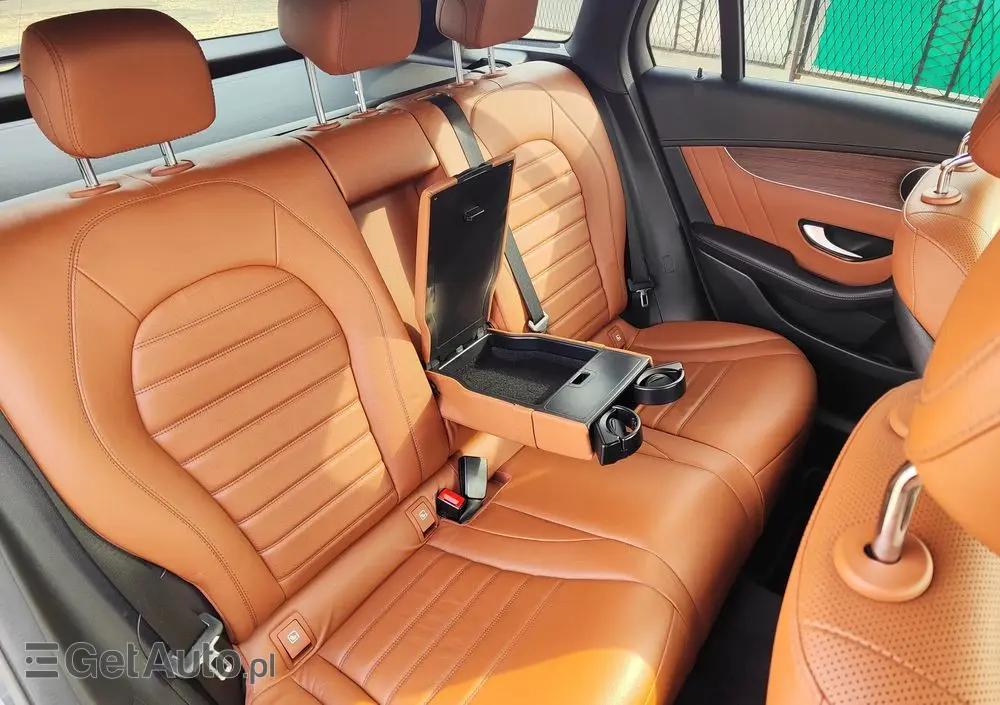 MERCEDES-BENZ GLC 200 d 4-Matic Business Edition