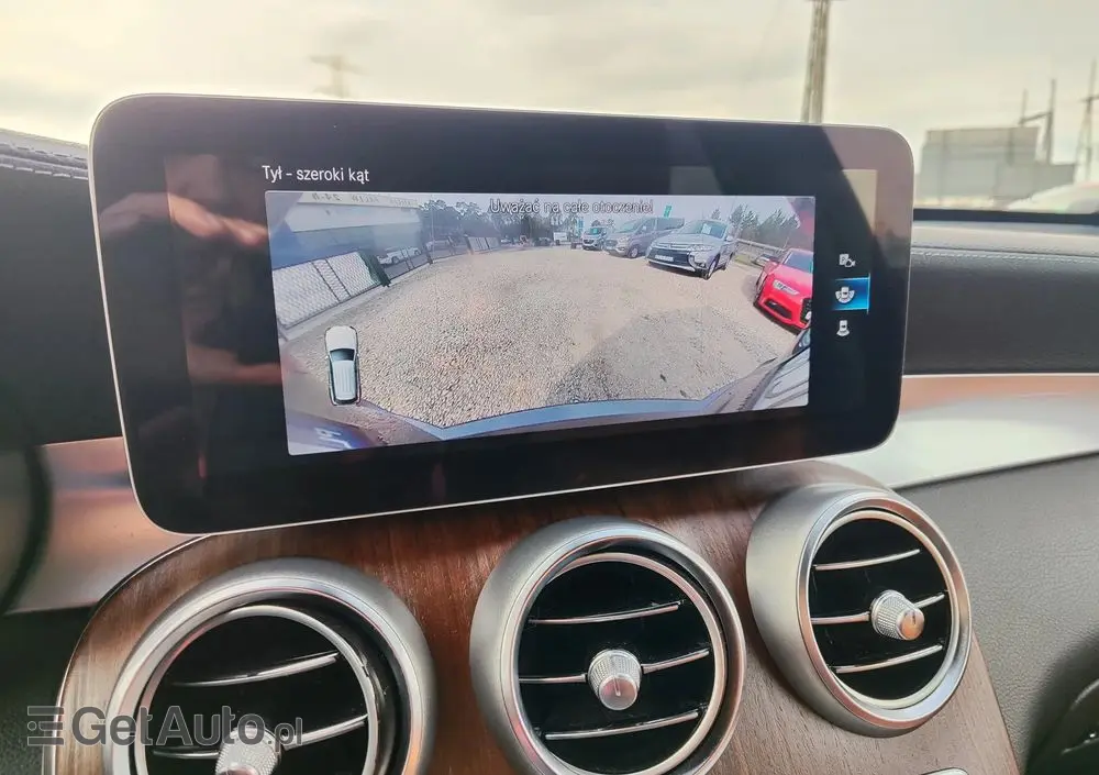 MERCEDES-BENZ GLC 200 d 4-Matic Business Edition