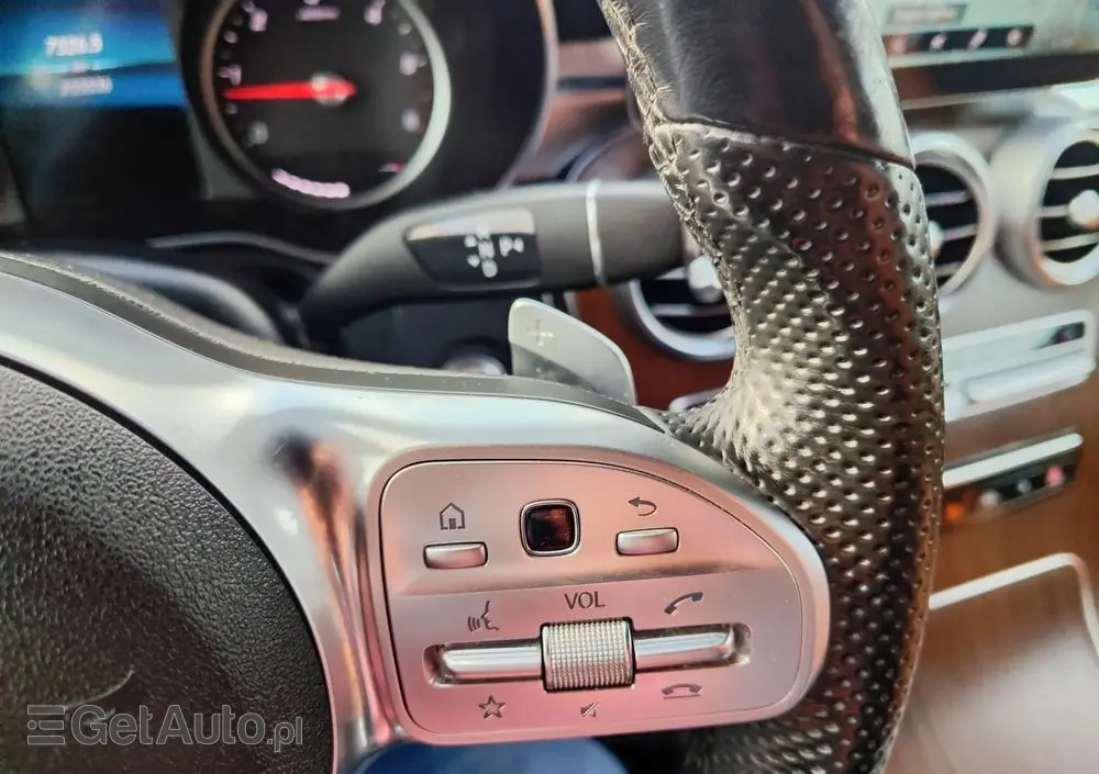 MERCEDES-BENZ GLC 200 d 4-Matic Business Edition