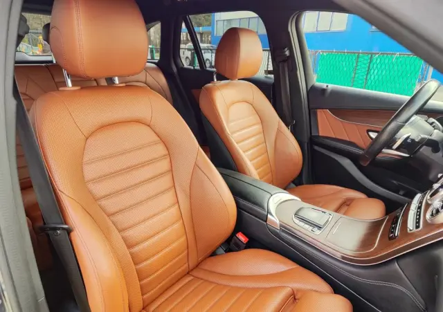 MERCEDES-BENZ GLC 200 d 4-Matic Business Edition