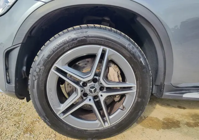 MERCEDES-BENZ GLC 200 d 4-Matic Business Edition