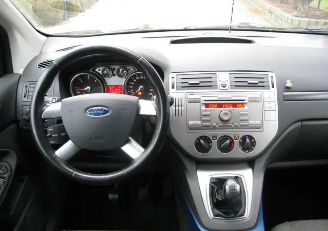 FORD Kuga 2.0 TDCi Trend