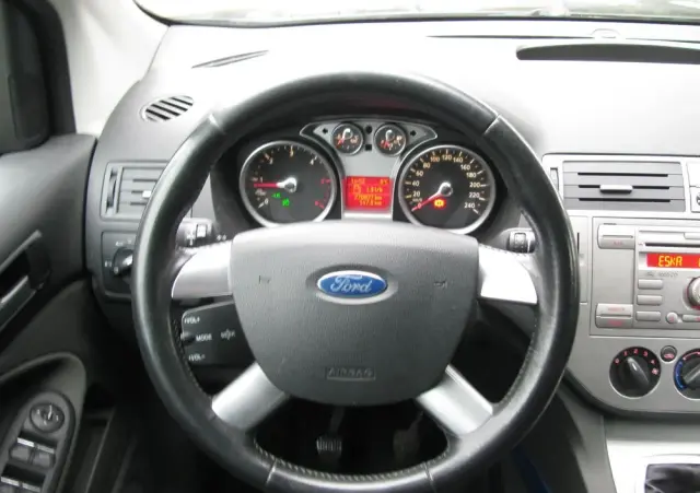 FORD Kuga 2.0 TDCi Trend