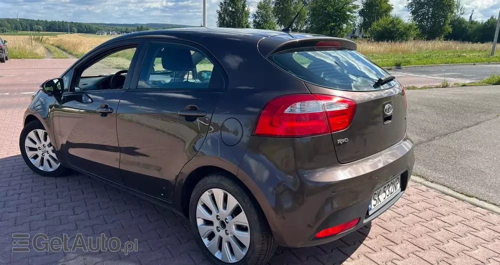 KIA Rio 1.4 crdi Business Line