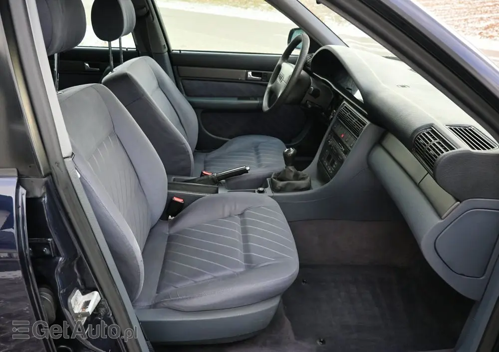 AUDI A6 Limousine 