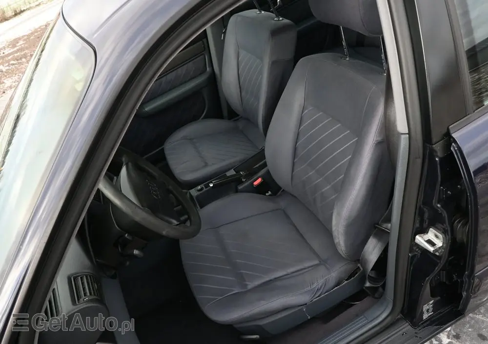 AUDI A6 Limousine 