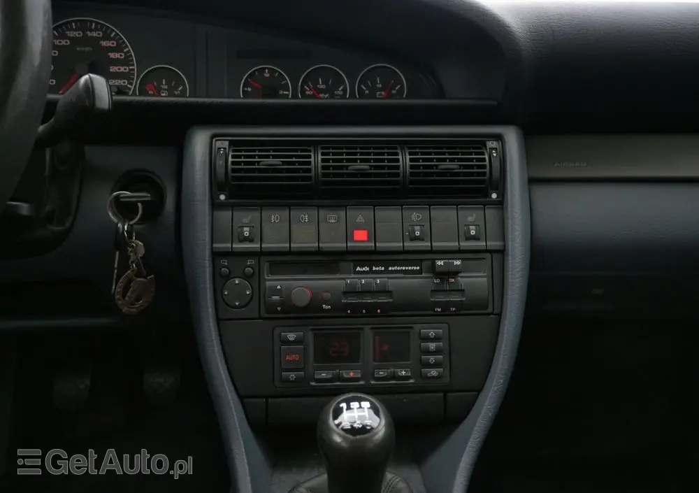 AUDI A6 Limousine 